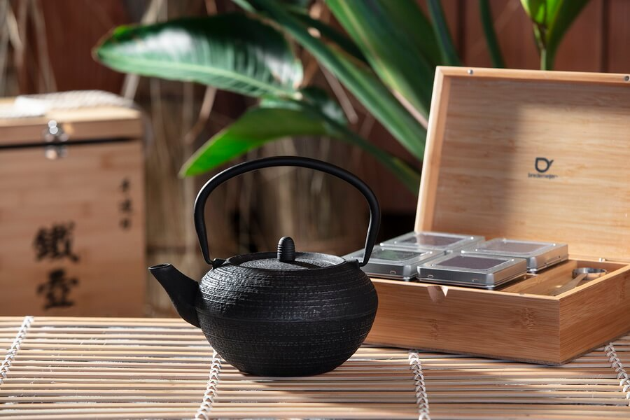 Teapot Tibet 1.2L, cast iron, black